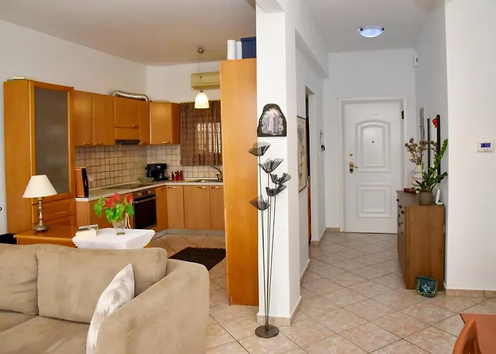 Daire Beach Apartment *