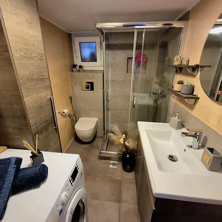 Apartament Beach Apartment PalaiónTsiflíkion