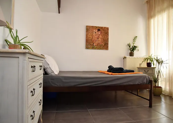 Apartament Beach Apartment PalaiónTsiflíkion